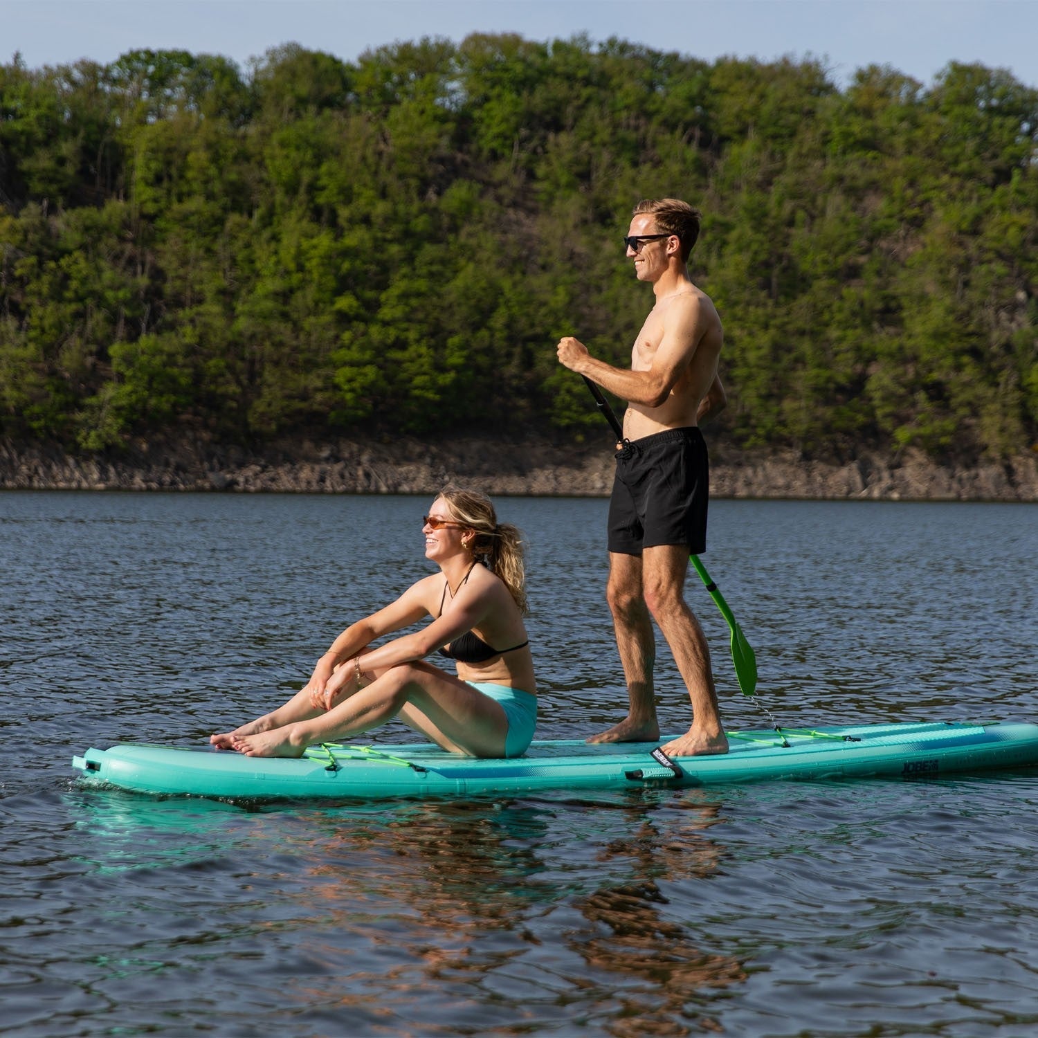 How to Choose the Best Inflatable Stand Up Paddle Board (SUP) for You